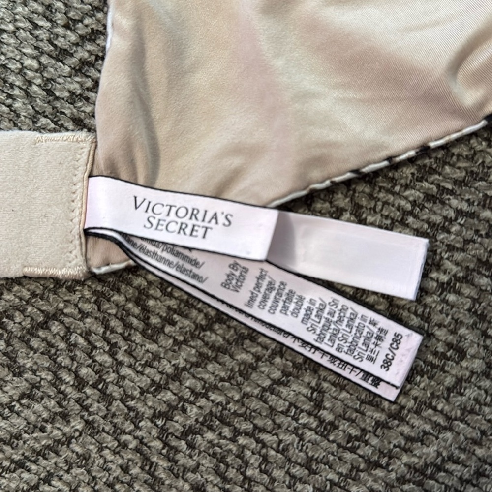 Victoria's Secret Beige and Black Bra - Picture 3 of 4